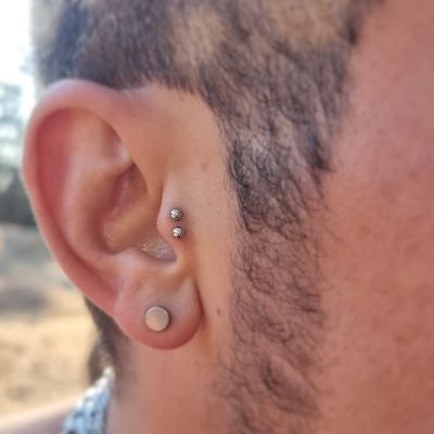 athens-tattoo-studio-chrinara-double-tragus