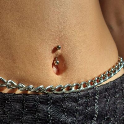 athens-tattoo-studio-chrinara-navel