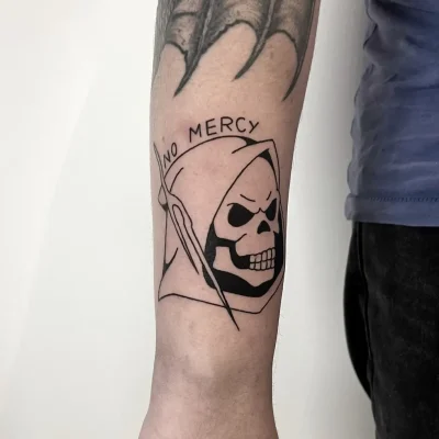 athens-tattoo-studio-outofprison-scull-1